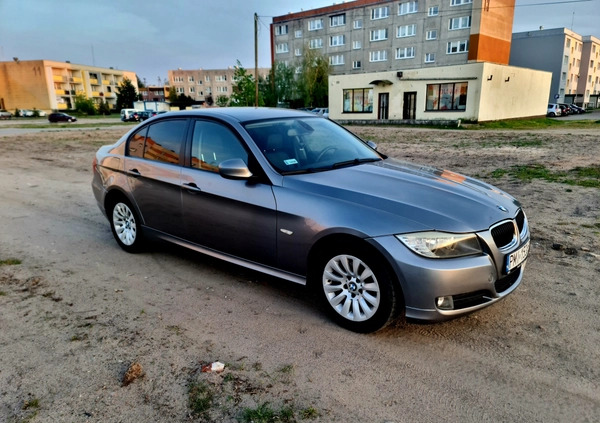 BMW Seria 3 cena 21900 przebieg: 261000, rok produkcji 2009 z Gniewkowo małe 137